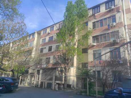 2 otaqlı köhnə tikili - Memar Əcəmi m. - 66 m²