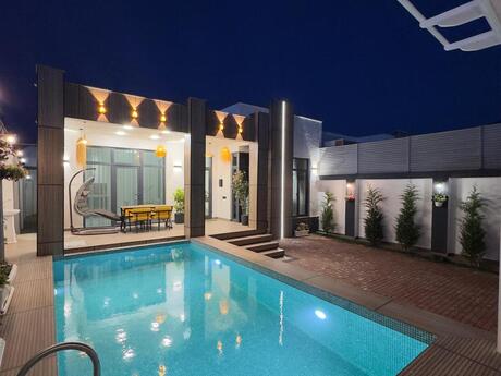 4 otaqlı həyət evi/bağ evi - Şüvəlan q. - 160 m²