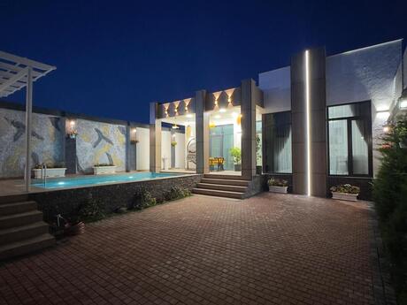 4 otaqlı həyət evi/bağ evi - Şüvəlan q. - 160 m²
