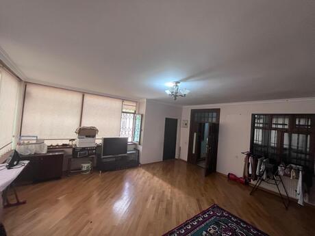 4 otaqlı həyət evi/bağ evi - Sulutəpə q. - 180 m²