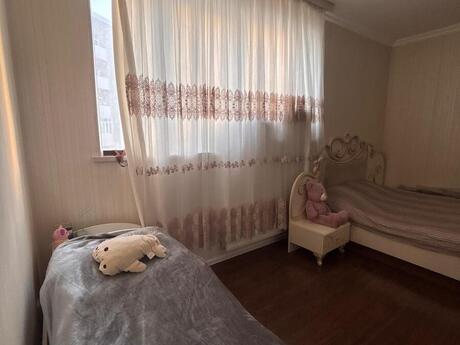 2 otaqlı mənzil, 65 m², Elmlər Akademiyası: 175 000 ₼ 2