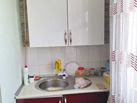 2 otaqlı köhnə tikili - Əhmədli q. - 70 m²
