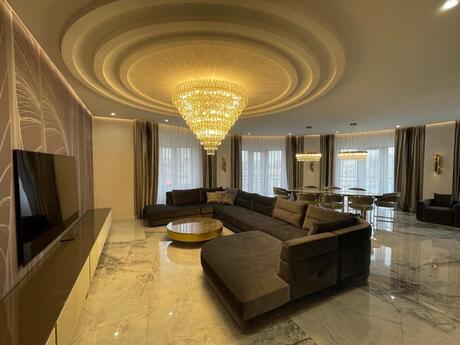 5 otaqlı yeni tikili - Ağ şəhər q. - 220 m²