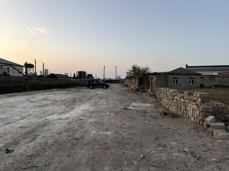 Torpaq - Keşlə q. - 13000 sot