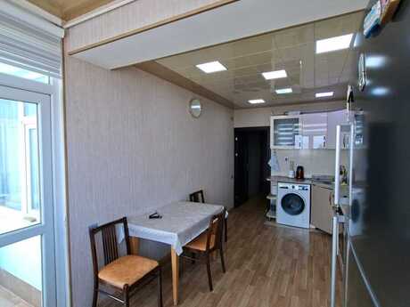 4 otaqlı köhnə tikili - Bayıl q. - 120 m²