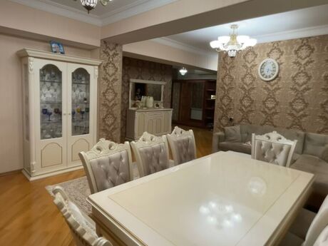 4 otaqlı köhnə tikili - Bayıl q. - 123 m²