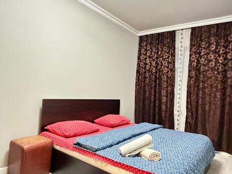 2 otaqlı köhnə tikili - 28 May m. - 65 m²