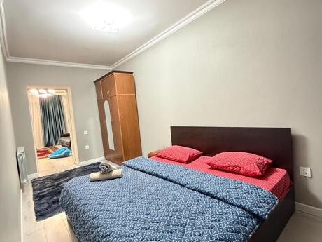 2 otaqlı köhnə tikili - 28 May m. - 65 m²