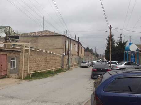 2 otaqlı həyət evi/bağ evi - Yeni Suraxanı q. - 30 m²