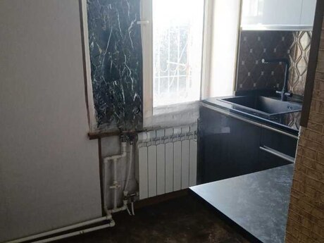 2 otaqlı köhnə tikili - Koroğlu m. - 50 m²