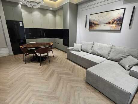 Kirayə 3 otaqlı mənzil, 120 m², Ağ şəhər: 2 700 ₼/ay 5
