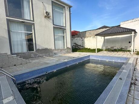 6-комн. дом/дача - пос. Бадамдар - 250 м²