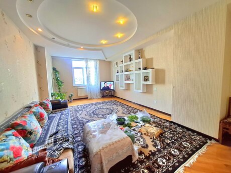 3 otaqlı yeni tikili - Həzi Aslanov m. - 125 m²