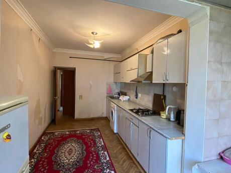 4 otaqlı köhnə tikili - Badamdar q. - 110 m²