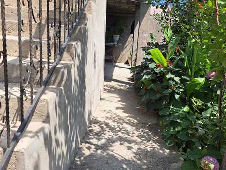 8 otaqlı həyət evi/bağ evi - Sumqayıt - 220 m²