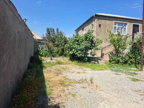 8 otaqlı həyət evi/bağ evi - Sumqayıt - 220 m²