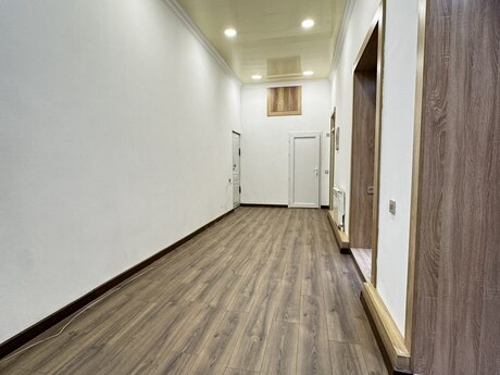 3 otaqlı ofis - 28 May m. - 90 m²