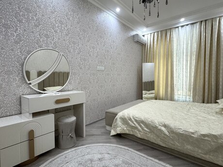 3-комн. новостройка - м. Нариман Нариманов - 100 м²