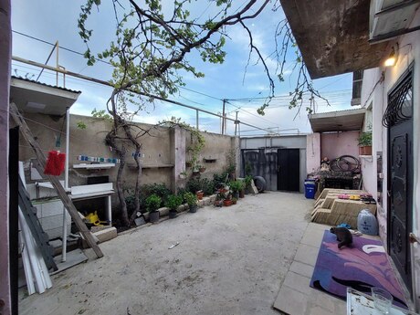 6 otaqlı həyət evi/bağ evi - Hövsan q. - 110 m²