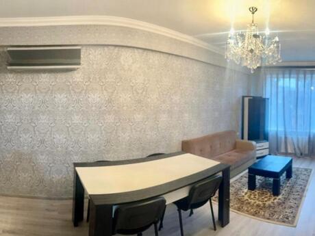 Elan №6081202 - Bakı, Gənclik m., 2 otaqlı, 60 m², 4/5 mərtəbə