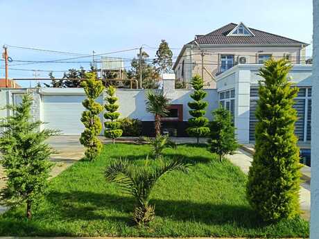 4 otaqlı həyət evi/bağ evi - Şüvəlan q. - 180 m²