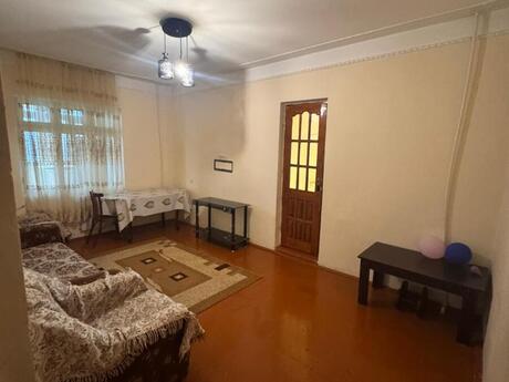 2 otaqlı köhnə tikili - Azadlıq Prospekti m. - 65 m²