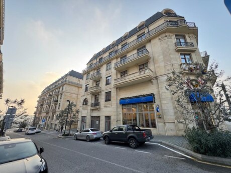 Obyekt - Şah İsmayıl Xətai m. - 127 m²