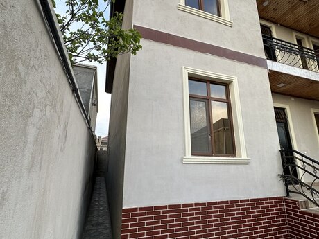 6 otaqlı həyət evi/bağ evi - Lökbatan q. - 245 m²