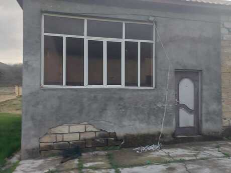 4 otaqlı həyət evi/bağ evi - Daşkəsən - 143 m²