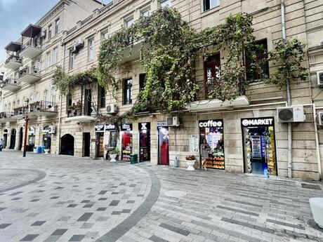 3 otaqlı köhnə tikili - Sahil m. - 105 m²