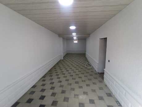 4 otaqlı həyət evi/bağ evi - Maştağa q. - 240 m²