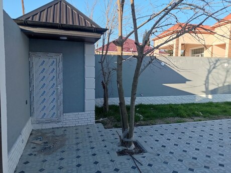 4 otaqlı həyət evi/bağ evi - Maştağa q. - 140 m²