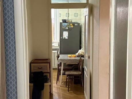 4 otaqlı köhnə tikili - Xalqlar Dostluğu m. - 100 m²