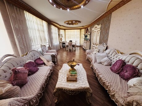 5 otaqlı həyət evi/bağ evi - Nəsimi m. - 350 m²