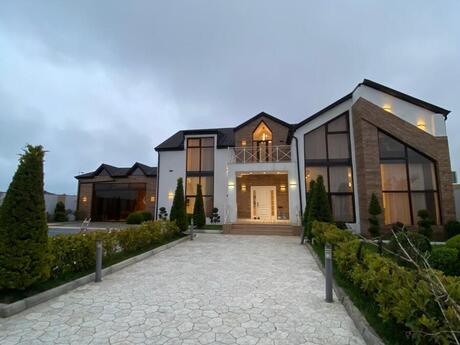 6 otaqlı həyət evi/bağ evi - Şüvəlan q. - 350 m²