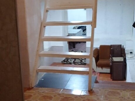 2 otaqlı köhnə tikili - 28 May m. - 50 m²
