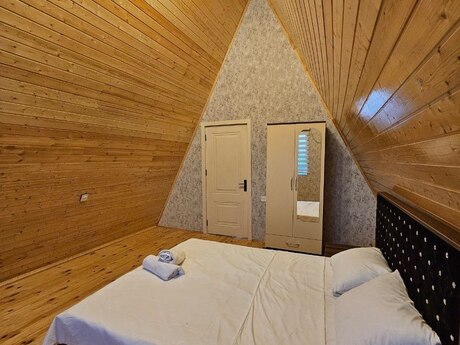 4 otaqlı həyət evi/bağ evi - Qəbələ - 120 m²