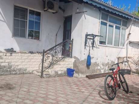 3 otaqlı həyət evi/bağ evi - Bayıl q. - 110 m²