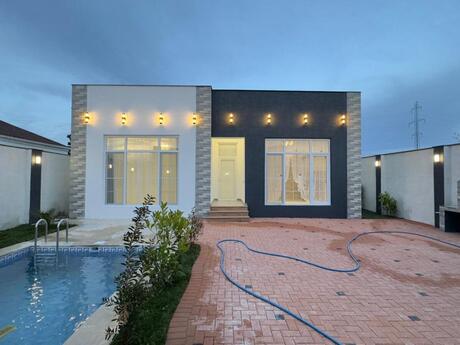 4 otaqlı həyət evi/bağ evi - Şüvəlan q. - 160 m²