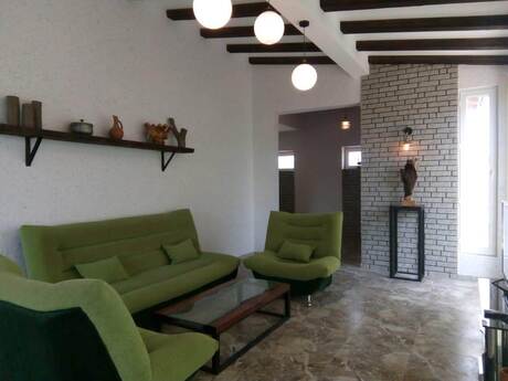 3 otaqlı həyət evi/bağ evi - Buzovna q. - 100 m²