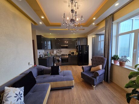 4 otaqlı mənzil, 105 m², Azadlıq Prospekti: 289 000 ₼ 4