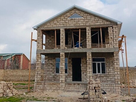 7 otaqlı həyət evi/bağ evi - Nardaran q. - 200 m²