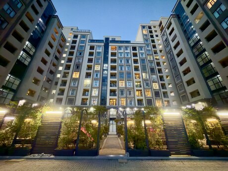 4 otaqlı yeni tikili - Gənclik m. - 222 m²