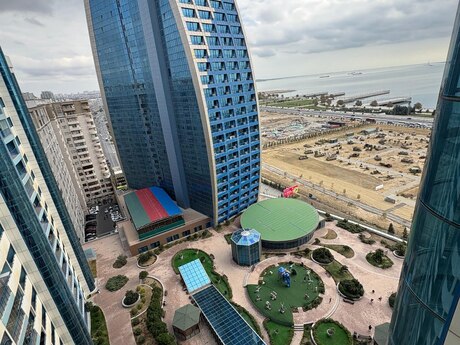 4 otaqlı yeni tikili - Şah İsmayıl Xətai m. - 210 m²
