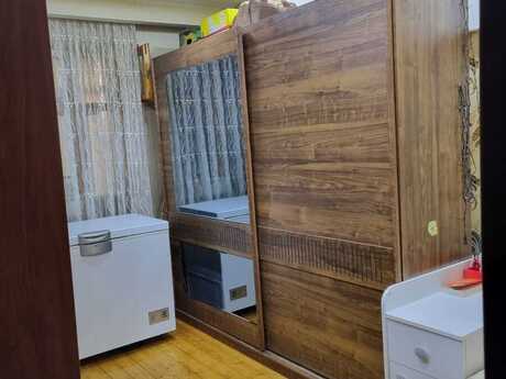 4 otaqlı köhnə tikili - Azadlıq Prospekti m. - 110 m²