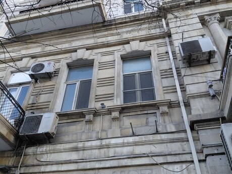 1 otaqlı köhnə tikili - Səbail r. - 28.8 m²