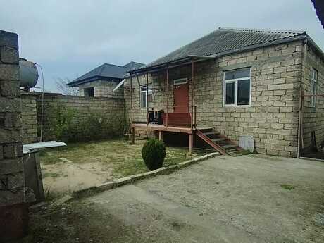 4 otaqlı həyət evi/bağ evi - Buzovna q. - 130 m²