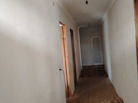 4 otaqlı həyət evi/bağ evi - Buzovna q. - 130 m²