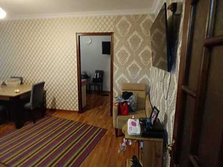 2-комн. вторичка - м. Халглар Достлугу - 52 м²