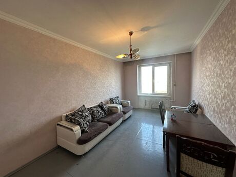 2 otaqlı köhnə tikili - Xalqlar Dostluğu m. - 65 m²